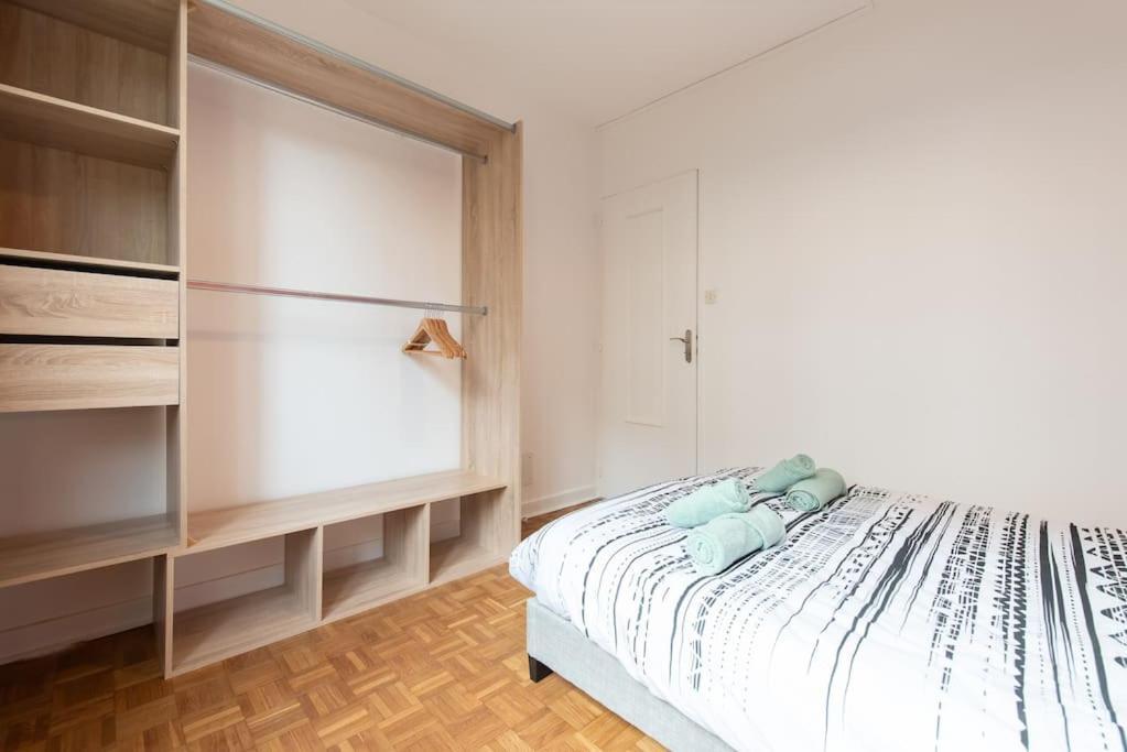 Appartement Renove Pour 6 Avec Parking Villeurbanne Exterior photo